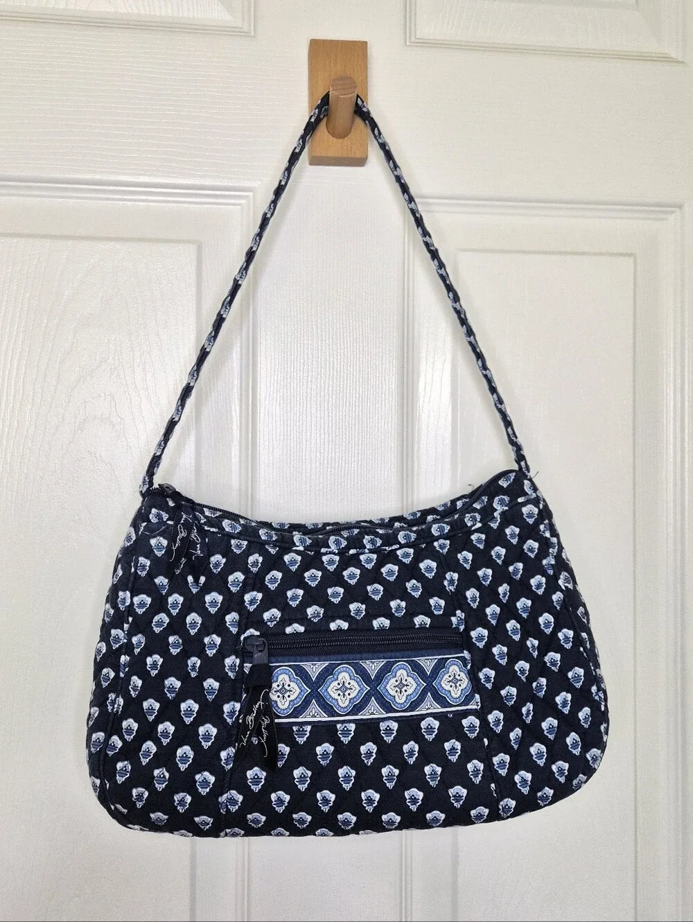 Vera Bradley Nantucket Navy Quilted Cotton Hobo Bag / Zip Top Shoulder Purse